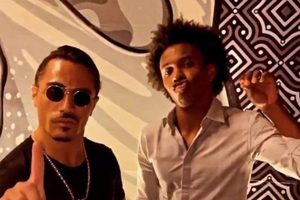 Arsenal Player WIllian and Salt Bae in Dubai